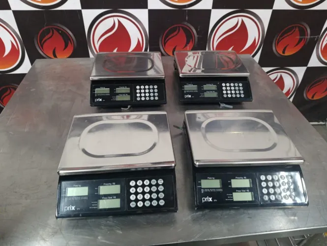 Balança industrial marca TOLEDO modelo PRIX 3 fit usadas em ótimo estado