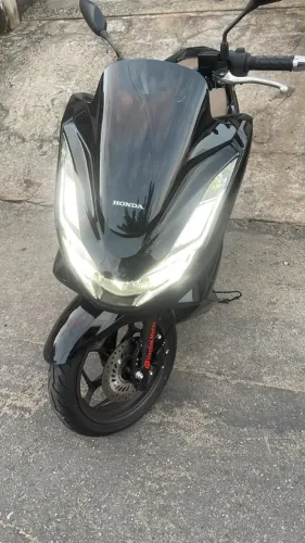 Vende-se PCX 160 2026 semi nova