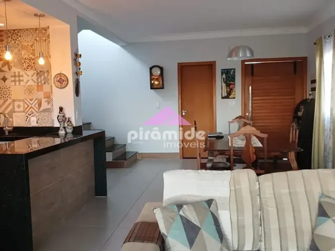 Casa com 3 dormitórios à venda, 209 m² por R$ 1.320.000,00 - Condomínio Residencial Mantiq