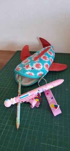 Kit estojo estudante