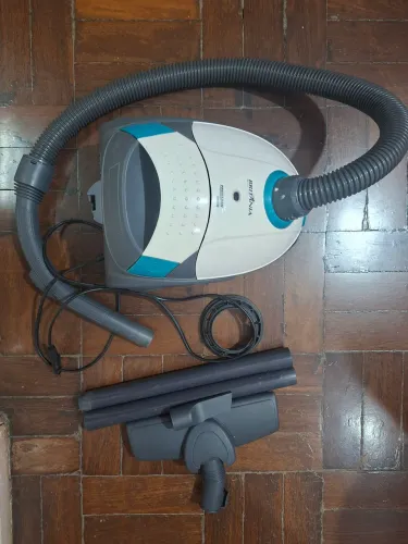 Aspirador de pó Britania 127V