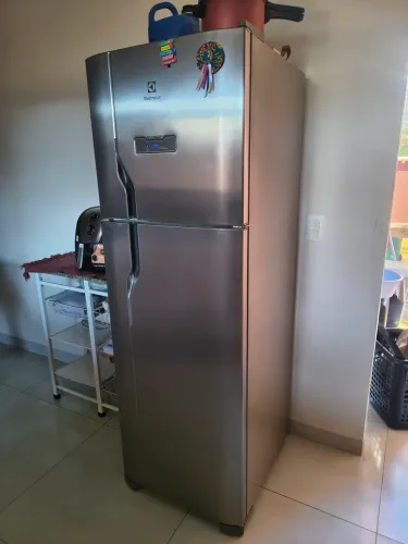 Geladeira eletrolux