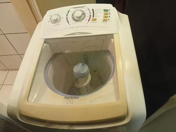 Máquina lavar Electrolux usada - 