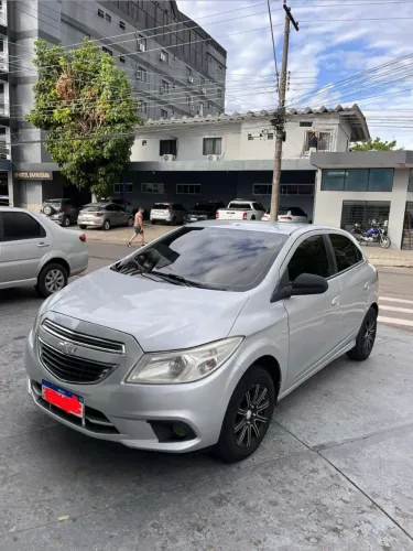 Chevrolet Onix Hatch LT 1.0 8V Flex Power Mec. 4P 2015