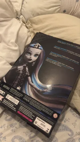 Monster high caixa Frankie reel drama