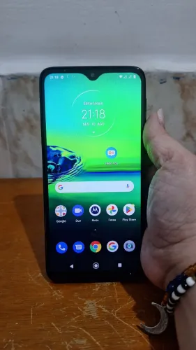 Motorola  -  moto g8 Play 