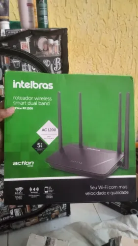 Roteador Wireless Intelbras Action RF 1200