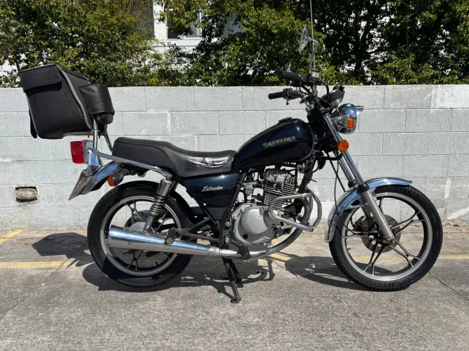 Susuki Intruder 125