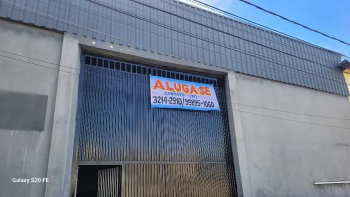 Galpão no bairro cancelas próximo ao major parafusos com 300 m2