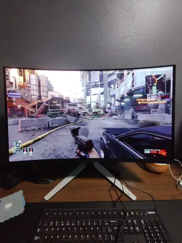 Monitor Alienware A3225QF