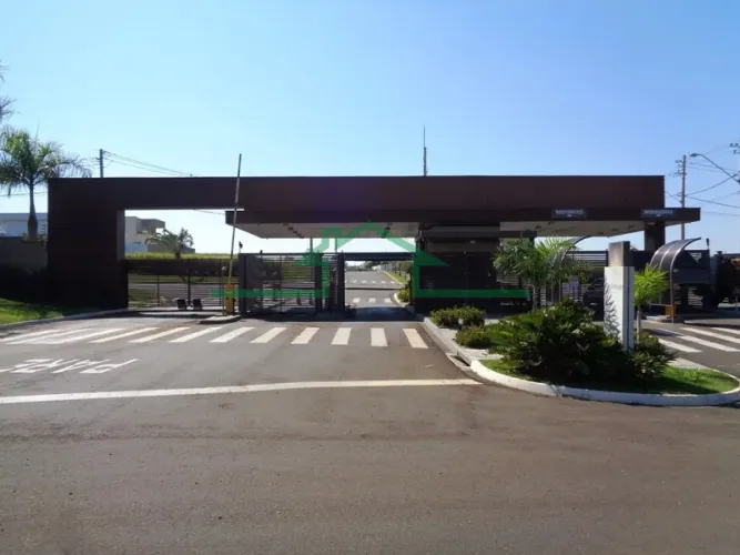 Terrenos e Chácaras - CONDOMÍNIO VILLA D'ÁQUILA