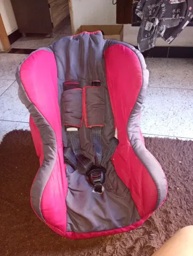 Cadeirinha para carro  