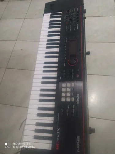 Roland XPS 30 51 teclas