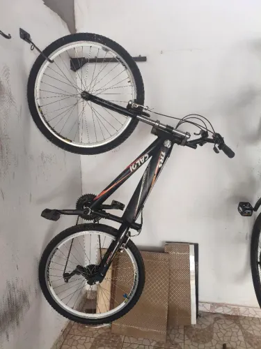 Bicicleta Caloi TRS aro 26