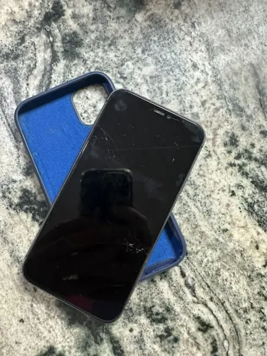 iPhone 11 128