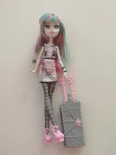 Rochelle Goyle Scaris Monster High