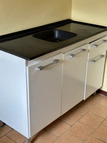 Balcão de cozinha com pia 