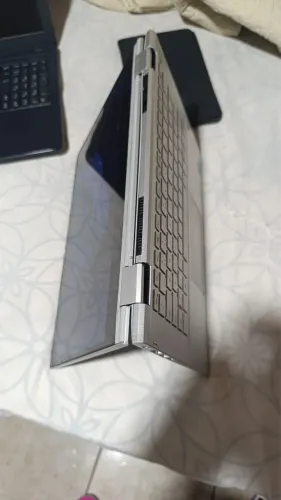 Notebook Dell 5406 2in1 conversível i3 11°g Windows 11 128gb