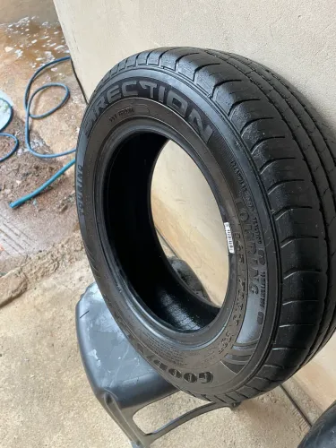 Pneu aro 13 Goodyear bom