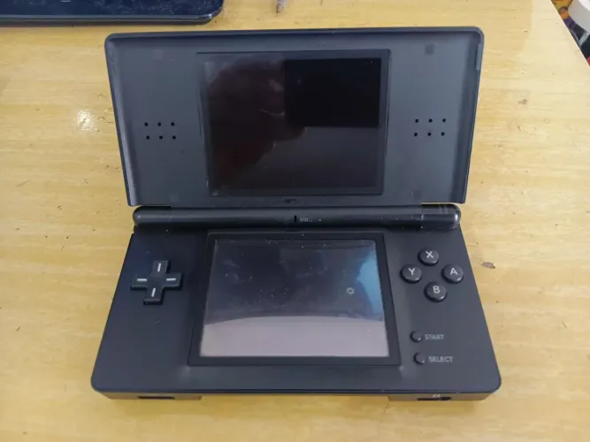 Nintendo Ds lite , NO ESTADO
