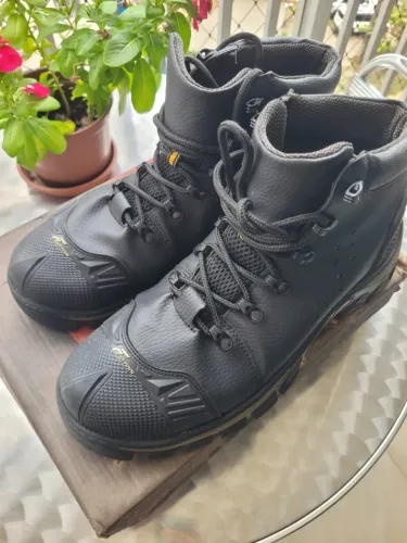 Bota Bico Pvc Coturno Couro Genuino n44