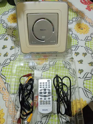 DVD PHILIPS MODELO DVP320/BK