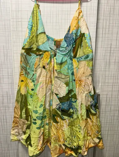 Vestido curto farm