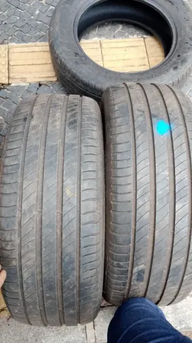 Pneu 235/50/18 Michelin 85 % Vid