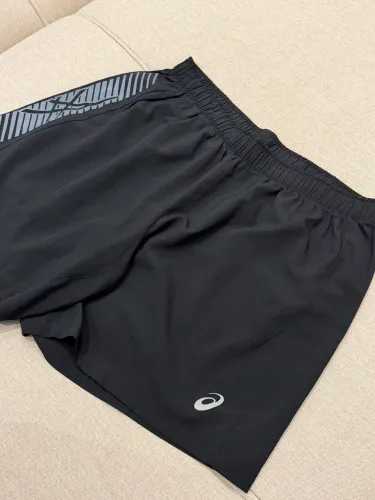Short de corrida Asics Original novíssimo GG