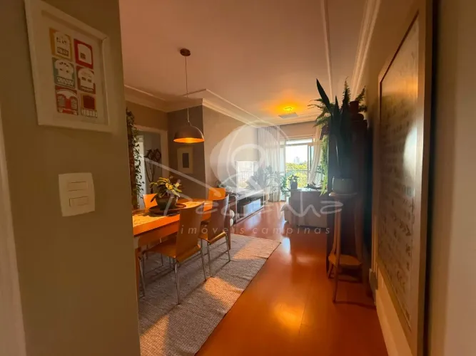 Apartamento para locação no Taquaral-Mobiliado-Linda vista.Living 2ambientes com sacada, 3
