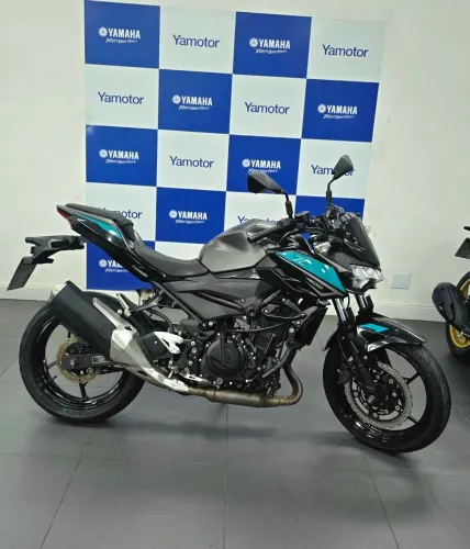 KAWASAKI Z400 ABS