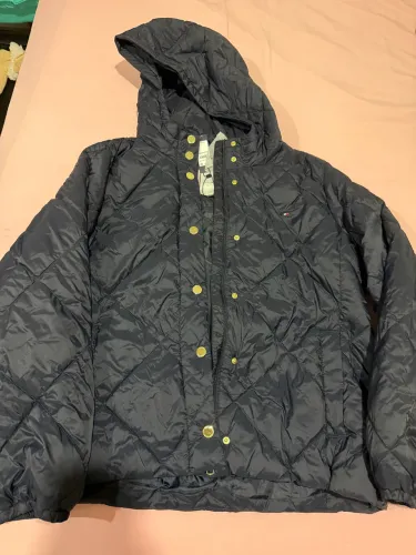 Jaqueta da Tommy Hilfiger.