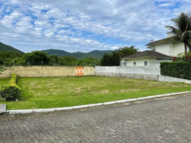 Terreno em condomínio à Venda em Cacupé, Florianópolis - SC