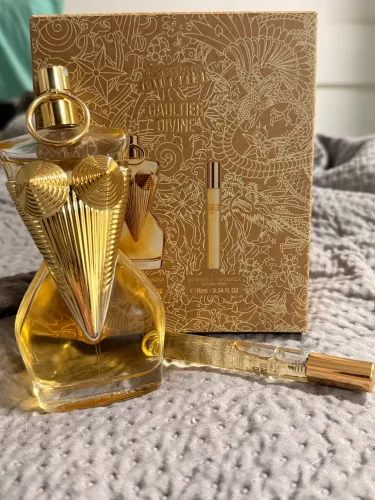 Vendo perfume Jean paul DIVINE
