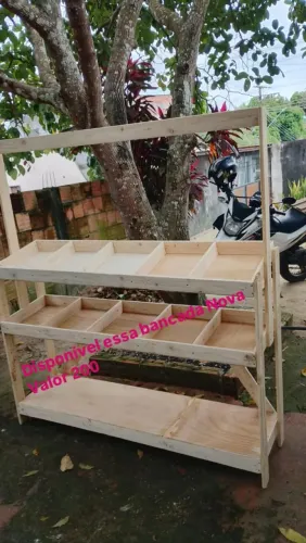 Vendo essa bancada de fruta e verdura nova