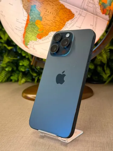 iPhone 15 Pro Max 1TB - 100% de Bateria - Lindo, todo original - Até 18x