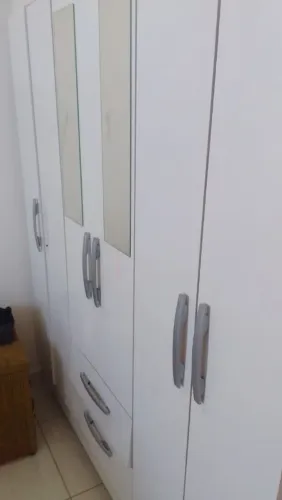 Alugo quarto mobiliado