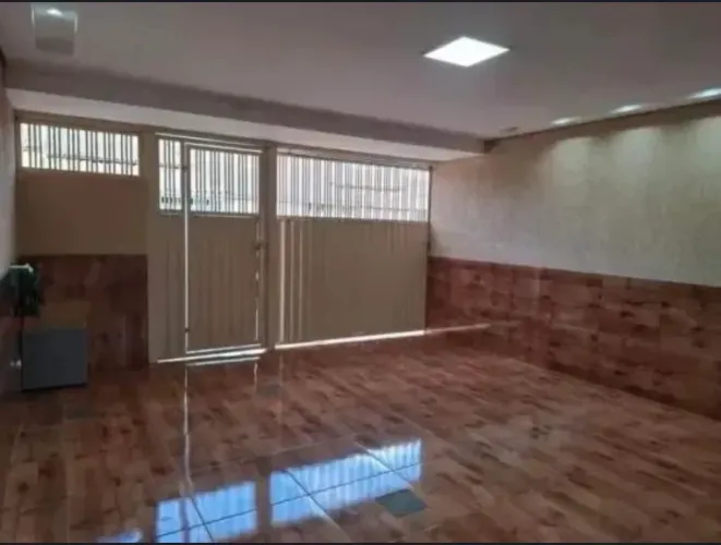 Vendo casa no Novo Aleixo