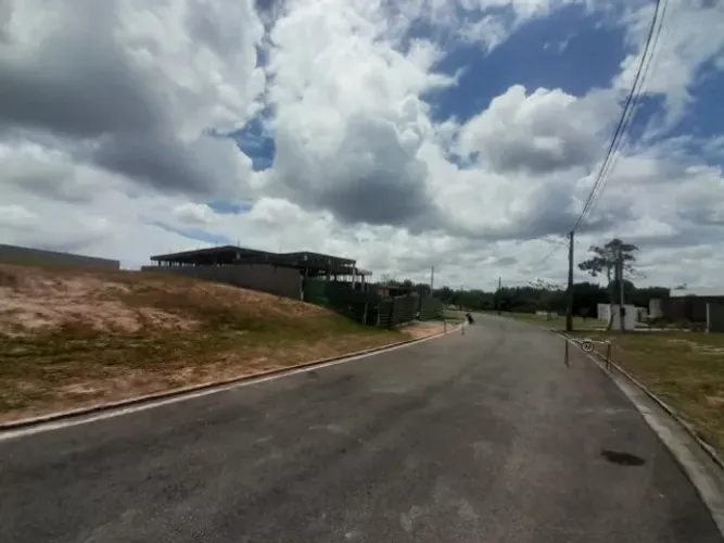 Oportunidade - Vendo Lote no Alphaville Francisco Brennand com 956 m  - Documentado 