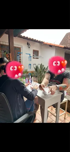 Mesa dobrável casa/ salão ou atendimento a domicílio