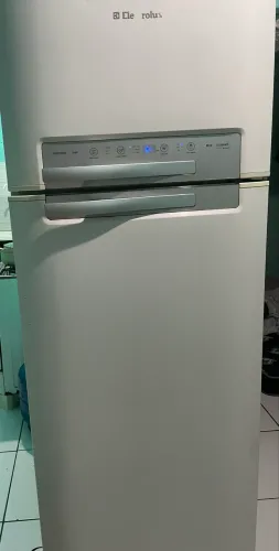 Geladeira Eletrolux