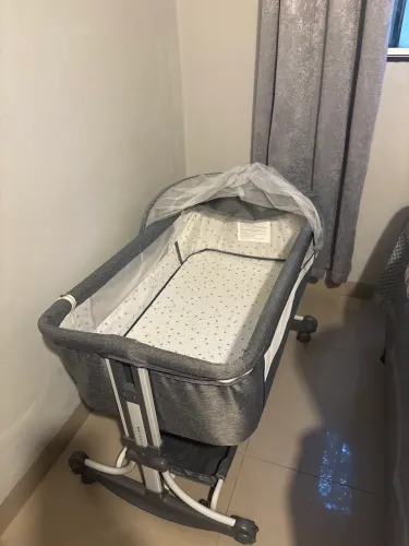 Berço praticamente novo