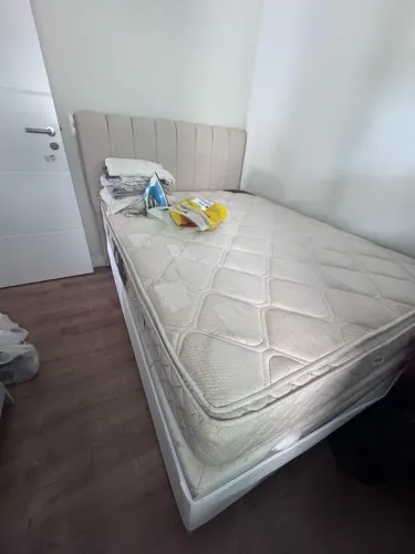Cama baú casal com cabeceira
