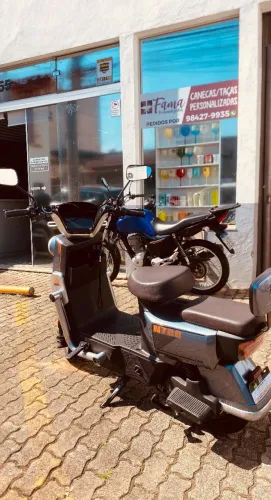 Scotter elétrica N700