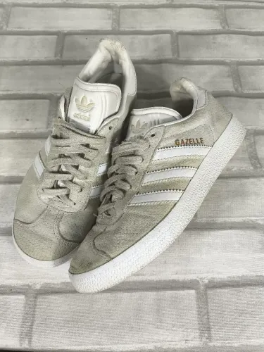 Adidas gazelle bege