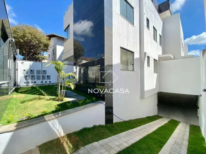Cobertura com 3 dormitórios à venda, 120 m² por R$ 640.000,00 - Parque Copacabana - Belo H