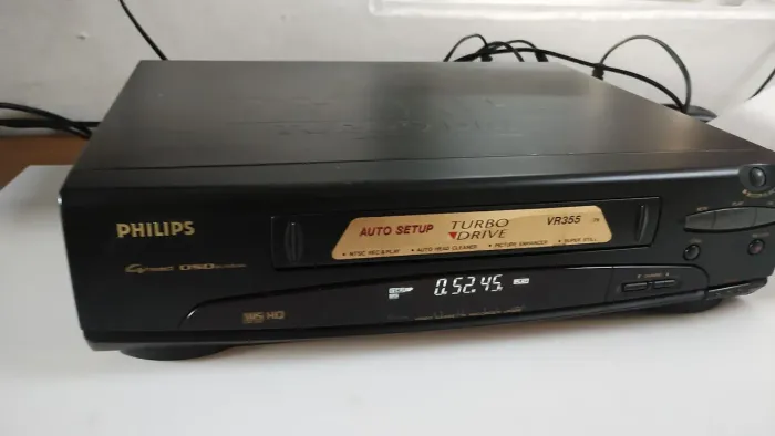 Vídeo cassete Philips