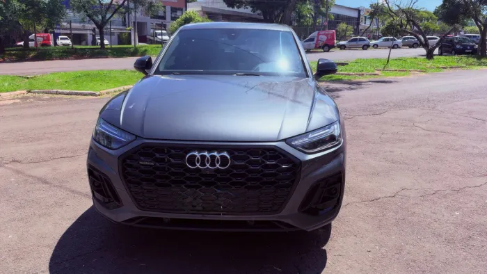 Audi Q5 SB P Black. 2.0 TFSIe S.tr. QT (hib.) 2023