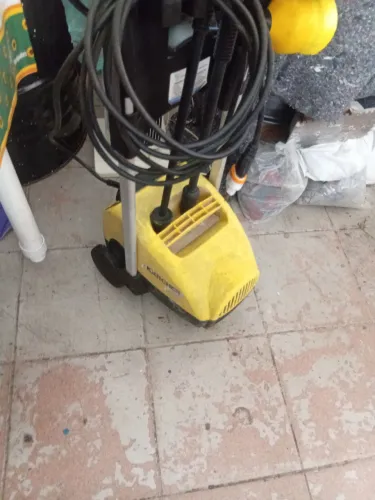 Lavadora alta pressão karcher 330 usada funcionando no estado completa  127 volts