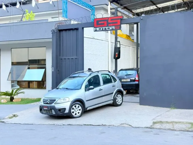 Citroen C3 XTR 1.4 Flex 8V 5P 2010